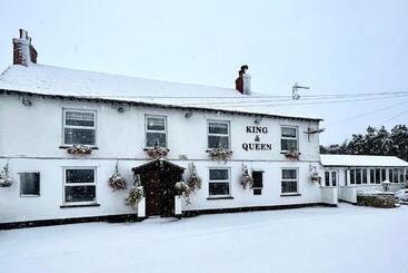 مبيت وإفطار The King & Queen