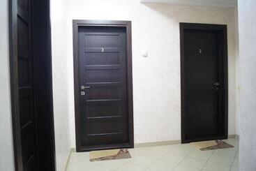 فندق على الطريق Rosinka