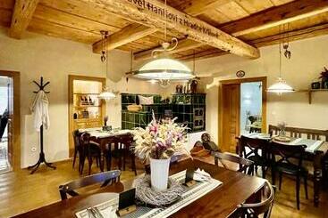 膳宿费 Dvůr Haniš Adults Only Děti Od 12 Let