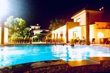 פנסיון Stayapart   Aasmaa Farm Stay