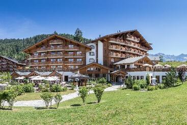 فندق Chalet Royalp Hôtel & Spa