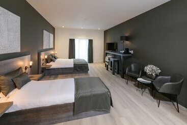 Отель De Rustende Jager