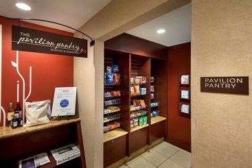 בית מלון כפרי Hilton Garden Inn Albany Medical Center