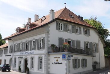 ホテル Hostellerie Le Petit Manoir