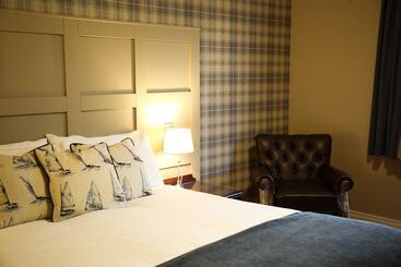 ホテル Mulroy Woods