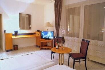 酒店 Rahlstedter Hof