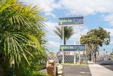 فندق Solaire Inn & Suites