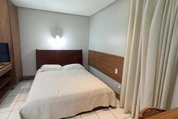 호텔 Sun Square Suites