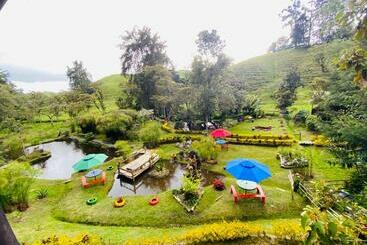 ホテル Cabañas Rústicas El Viejo Tambo