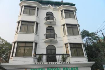 ホテル Royal Palace