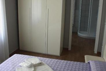 پانسیون Casa Jomi B&b Borghetto Lodigiano