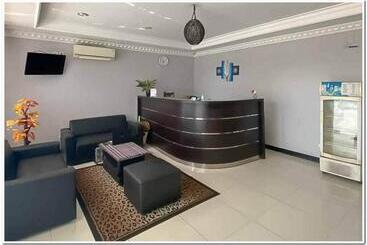 פנסיון Losmen Family Syariah Bypass Juanda Mitra Reddoorz