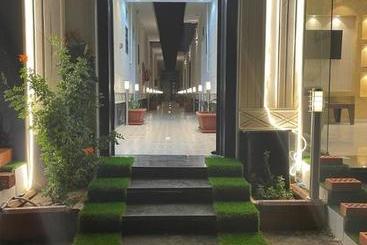 منتجع قرية الريف الفندقية