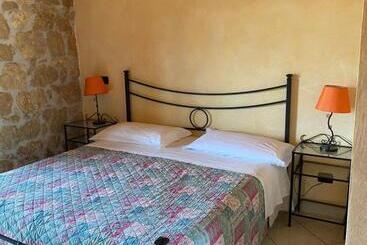 בית מלון כפרי La Fattoria Di Carlotta