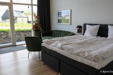 هتل Mølin Guesthouse