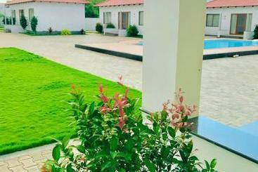 Malli Resort