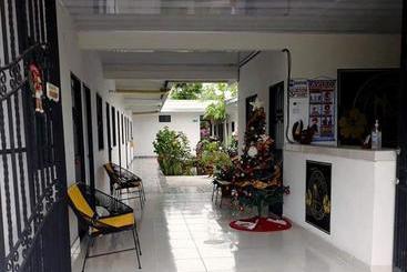 بنسيون Hostal Flor Del Ariari