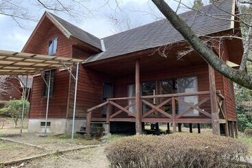 בית מלון כפרי Ojibaru Park