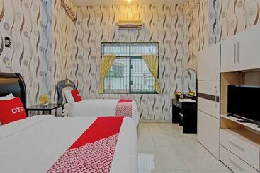 هتل Oyo 90615 Jojo Homestay