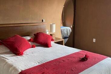 فندق Casa Naiyari