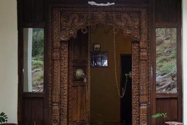 فندق Inner Tukpa