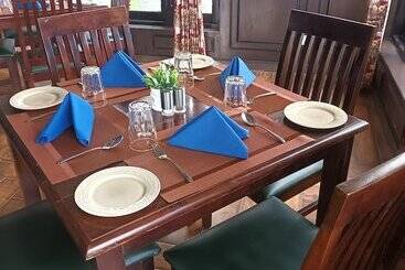 هتل Istana Resort & Spa