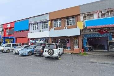 Hotel Oyo 90325 Au Homestay