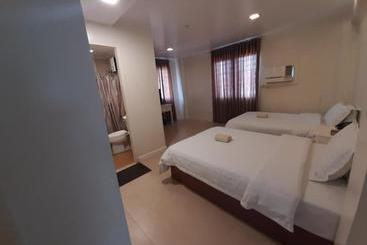 هتل Reddoorz At Balatas Magsaysay Road Naga City
