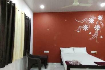 酒店 Spot On 82344 Amrutvel Cottage