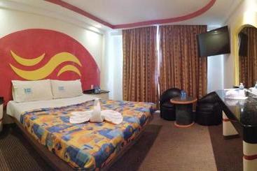 ホテル Atlántico