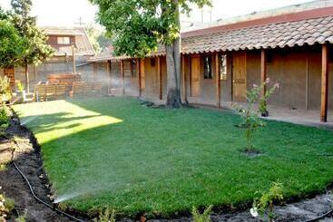هتل Boutique Casona Violeta