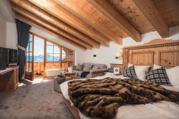 Отель Kristallhütte