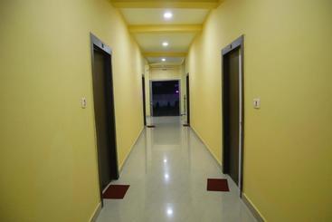 هتل Sahil Inn