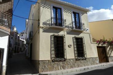 민박 Casa De Los Sueños