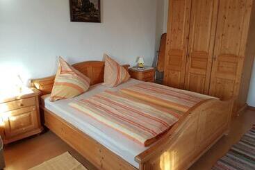 בית מלון כפרי Brausamhof