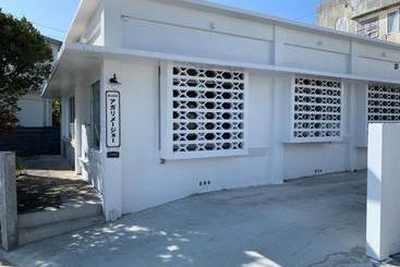 פנסיון 宿＆喫茶 アガリメージョー