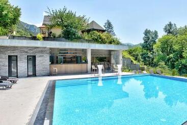 تختخواب و صبحانه Vila Sunce Village Resort Konjic