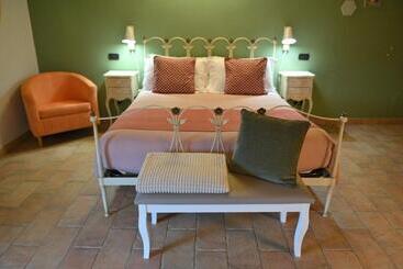 בית מלון כפרי Casale Boschi   Rifugio Di Pianura