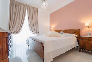 Отель Villa Eleonora Paestum