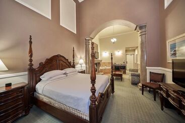 هتل Doubletree By Hilton Phoenix Gilbert