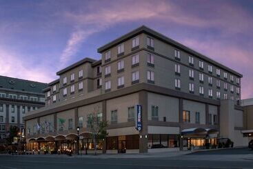 Отель Hilton Garden Inn Yakima Downtown