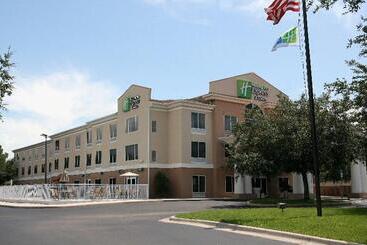 Holiday Inn Express Hotel & Suites Brooksville West By Ihg