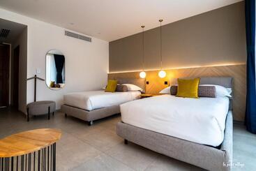 Le Petit Village Boutique Hotel & Spa