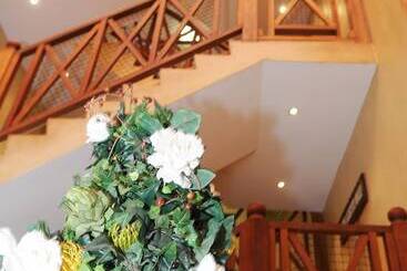 בית מלון כפרי Premier Splendid Inn Port Edward