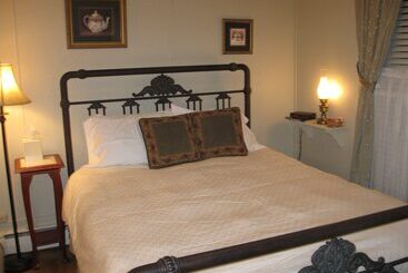 酒店 The Forest Queen