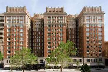 فندق The Skirvin Hilton Oklahoma City