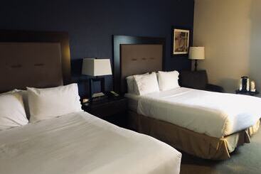 فندق Wingate By Wyndham Ashland