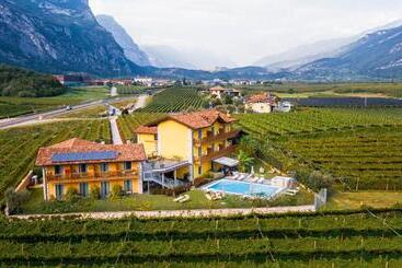 צימר Maso Agritur Santa Lucia