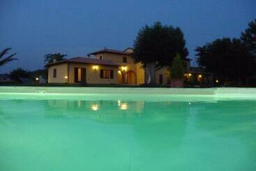 בית מלון כפרי Agrisantanna