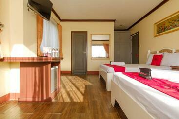 Reddoorz Plus @ Seaborne Hotel Subic Zambales